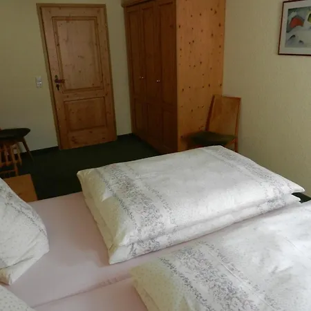 In Schoenmuenzach Lägenhet *